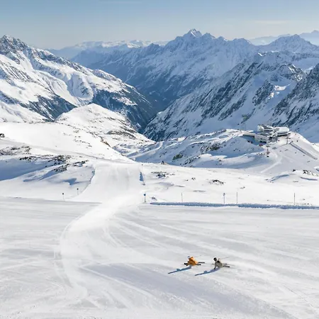 Luma Stubai Aparthotel - Skibus Zum Gletscher Direkt Vor Der Tuer Hotel 4*