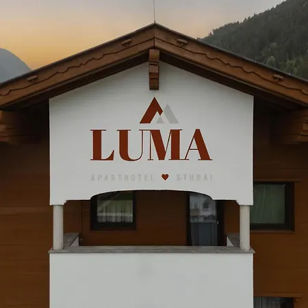 Luma Stubai Aparthotel - Skibus Zum Gletscher Direkt Vor Der Tuer Hotel Neustift im Stubaital